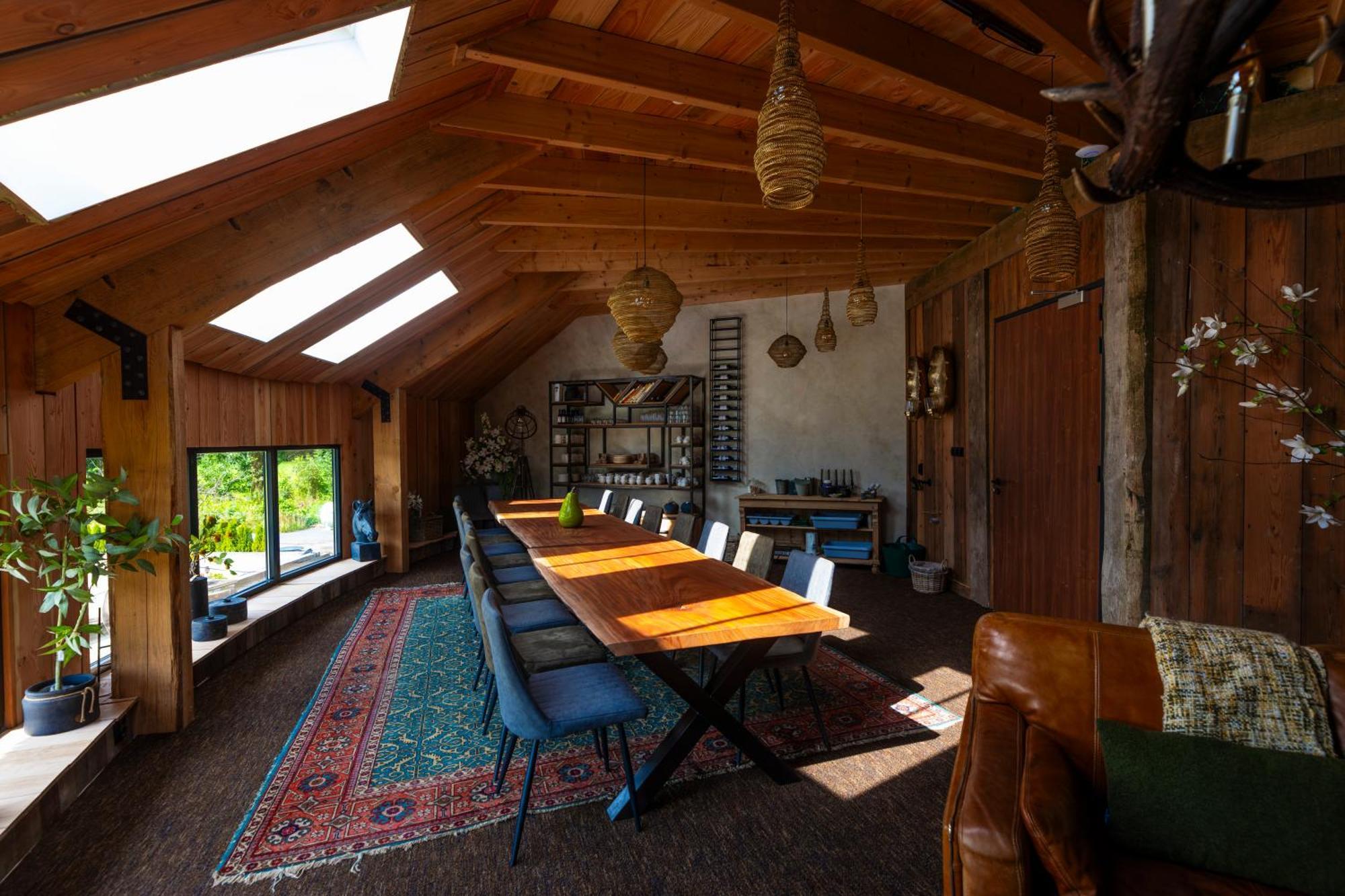 De Perenhoeve Ruinerwold Buitenkant foto
